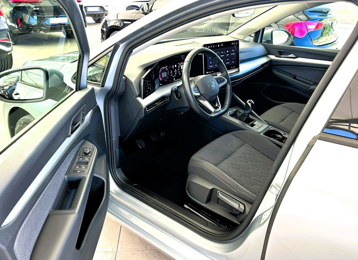 Volkswagen Golf 2.0 TDI SCR Life (2)
