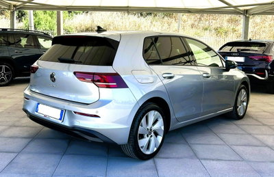Volkswagen Golf 2.0 TDI SCR Life (5)