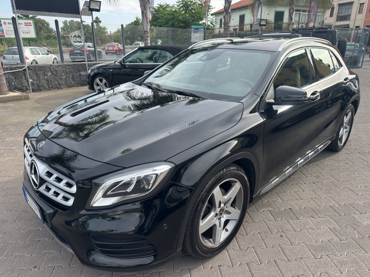 Mercedes-Benz GLA SUV 200 d Automatic Premium