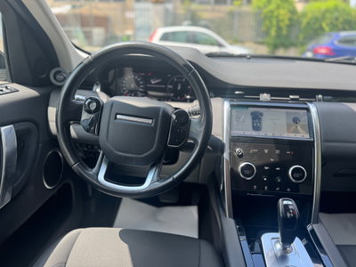 Land Rover Discovery Sport 2.0 eD4 150 CV 2WD R-Dynamic SE (14)