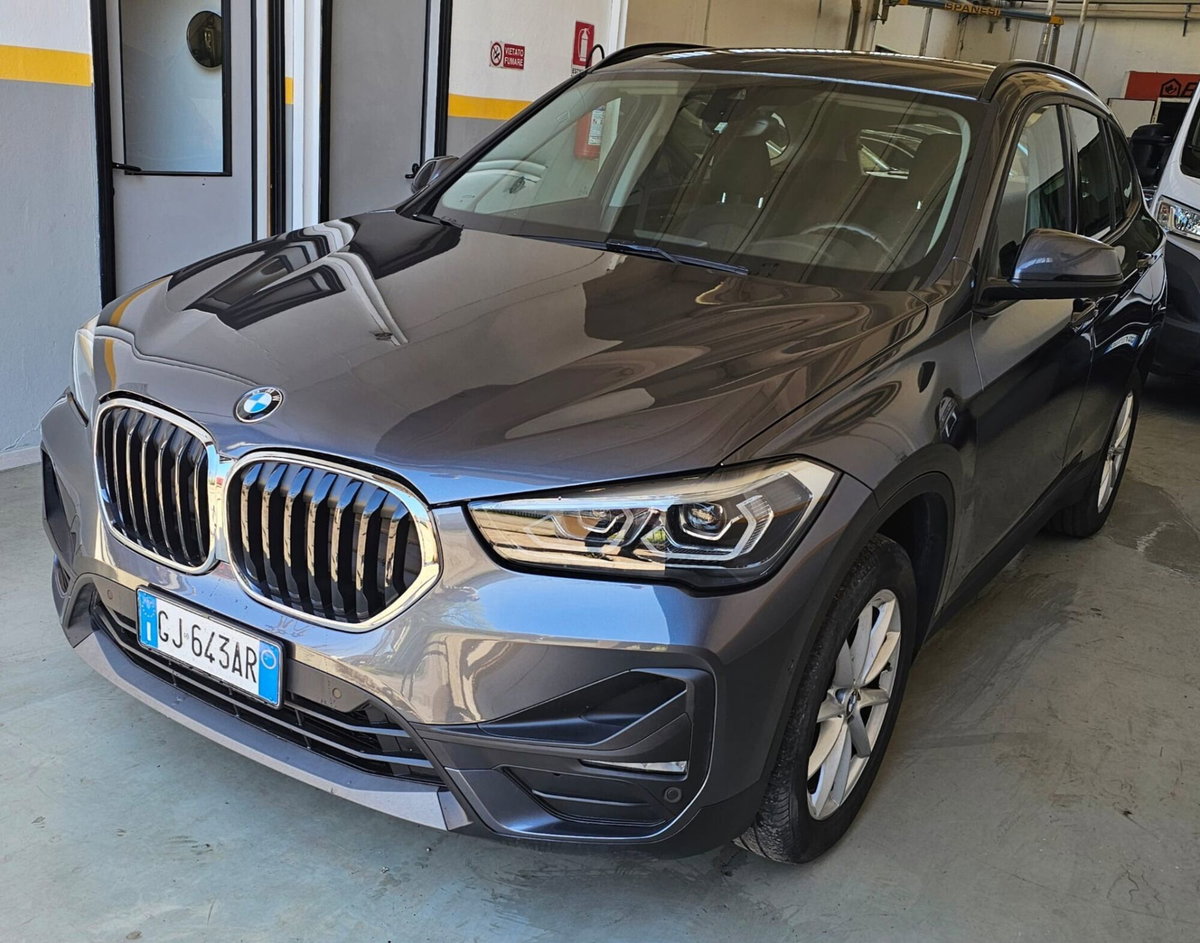 BMW X1 sDrive16d (12)