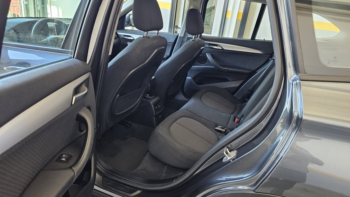 BMW X1 sDrive16d (8)
