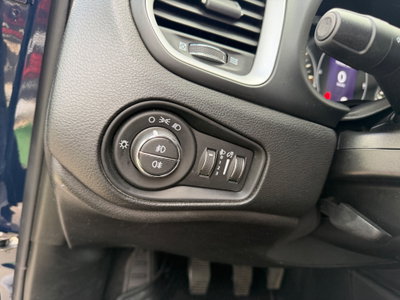 Jeep Renegade 2.0 Mjt 140CV 4WD Active Drive Limited (12)