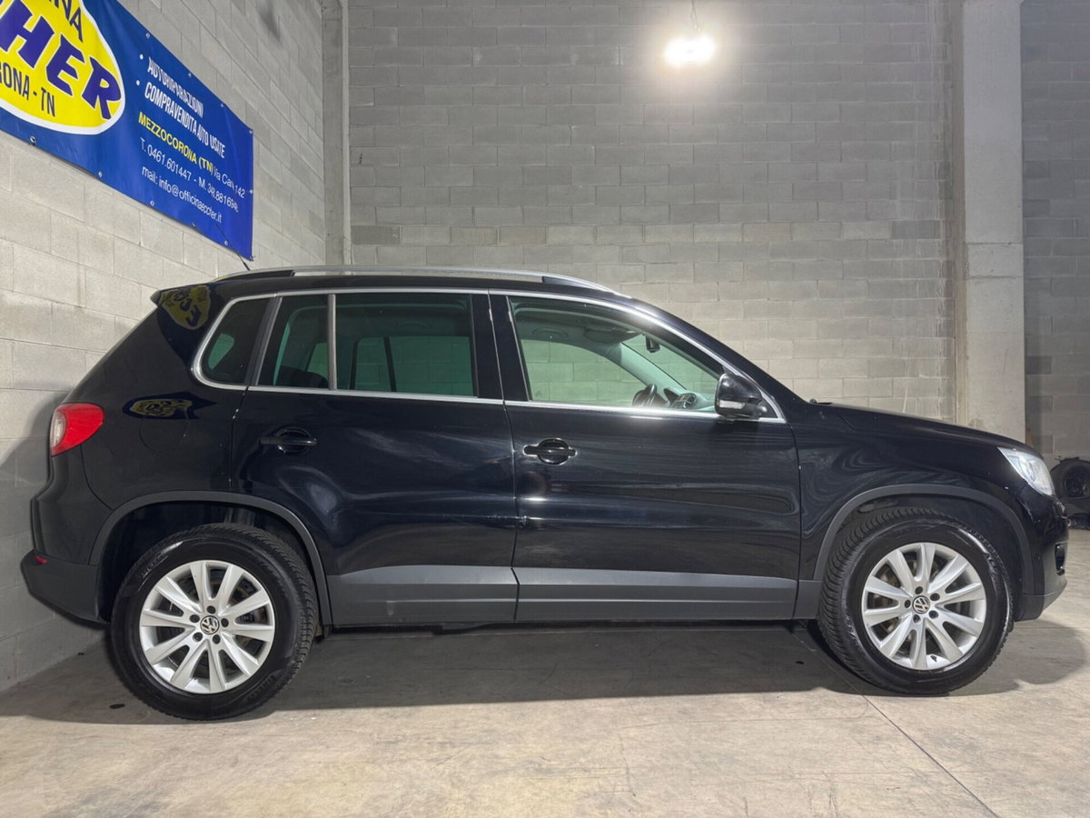 Volkswagen Tiguan 2.0 16V TDI DPF Track & Field (28°) (4)