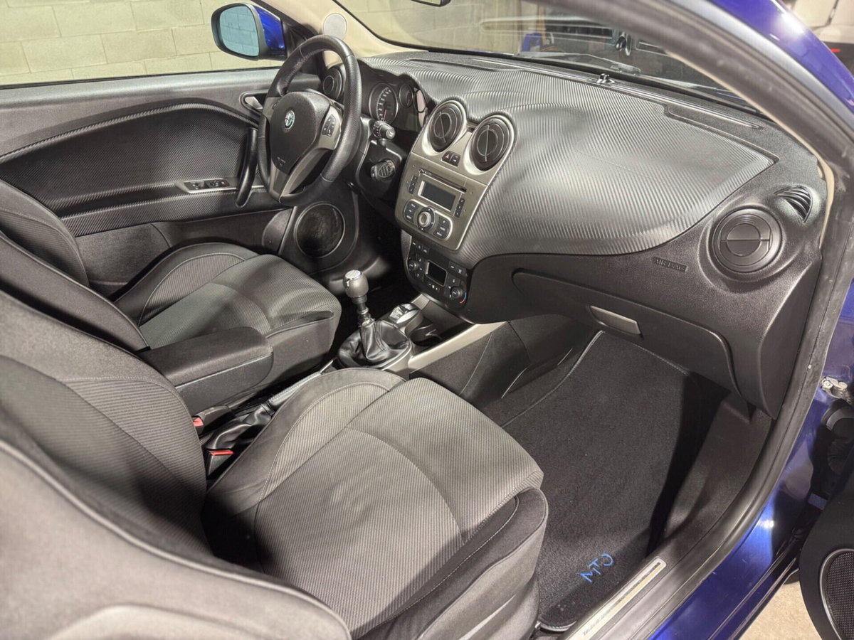 Alfa Romeo MiTo 1.4 105 CV M.air S&S Distinctive Sport Pack (12)