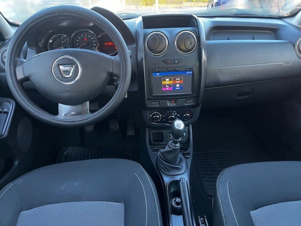 Dacia Duster 1.5 dCi 110CV 4x2 Lauréate (7)