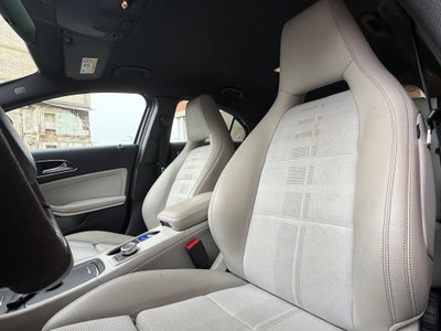 Mercedes-Benz Classe A 200 d Automatic 4Matic Executive (14)