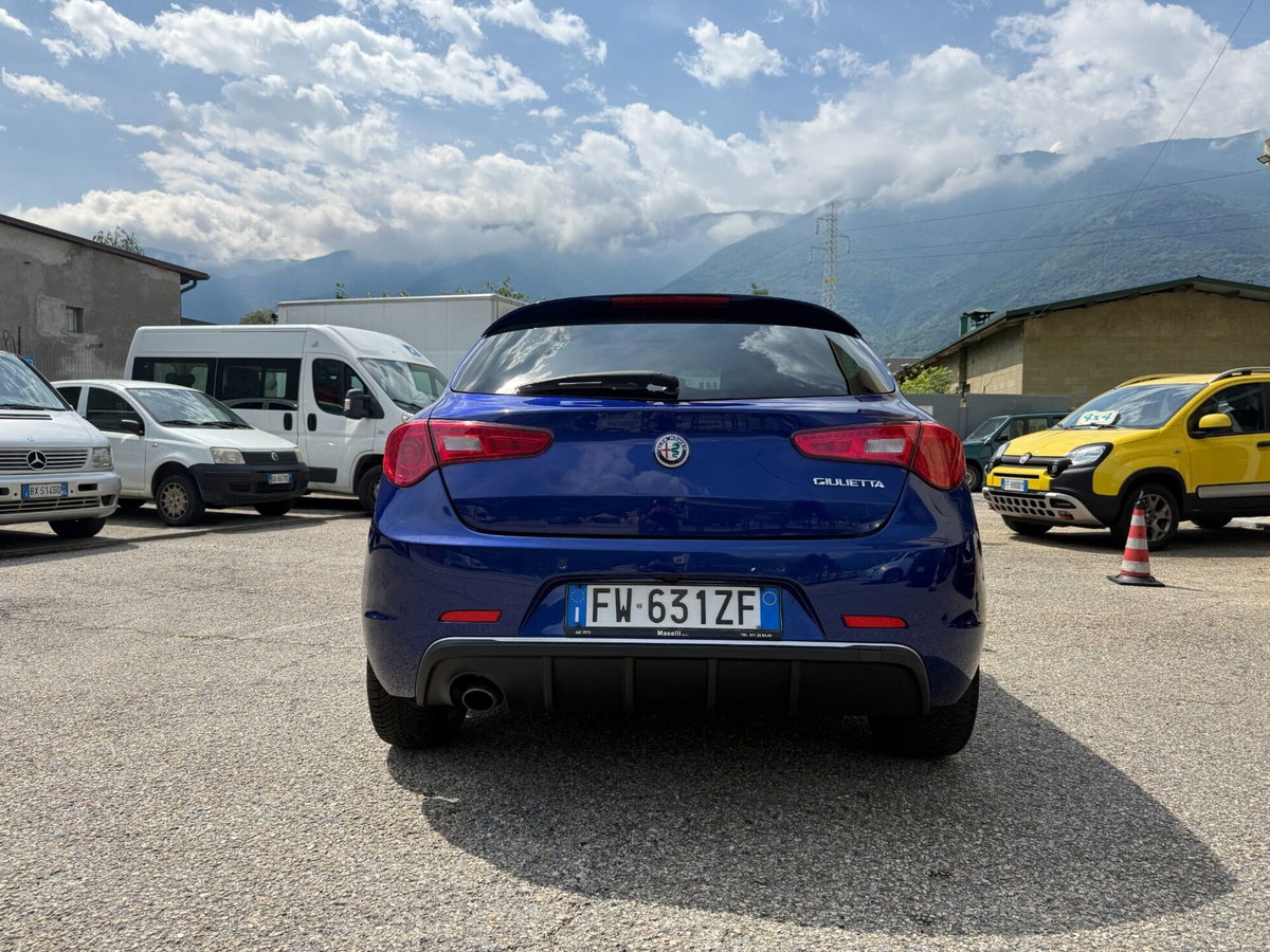 Alfa Romeo Giulietta 1.6 JTDm Ti 120cv (7)