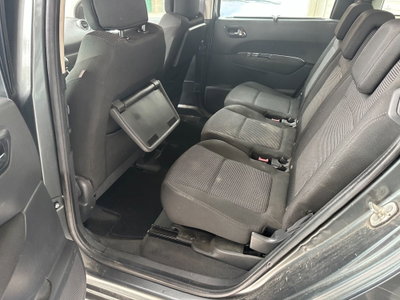 Peugeot 5008 1.6 HDi 110CV Premium (11)