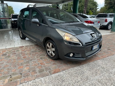 Peugeot 5008 1.6 HDi 110CV Premium (3)