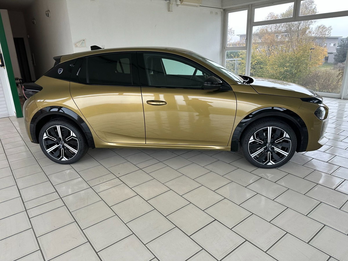 Lancia Ypsilon 1.2 mhev Edizione Limitata Cassina e-dct (4)