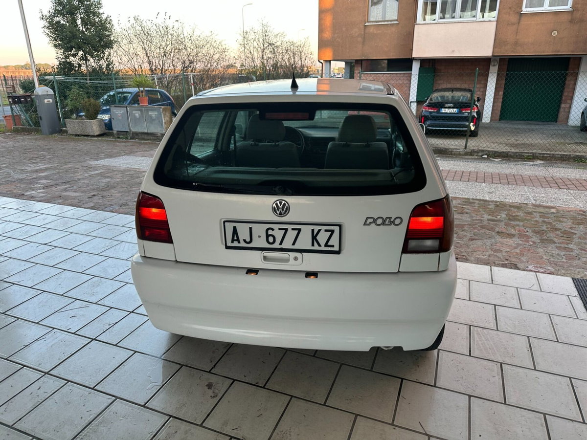 Volkswagen Polo 1000i cat CL (8)