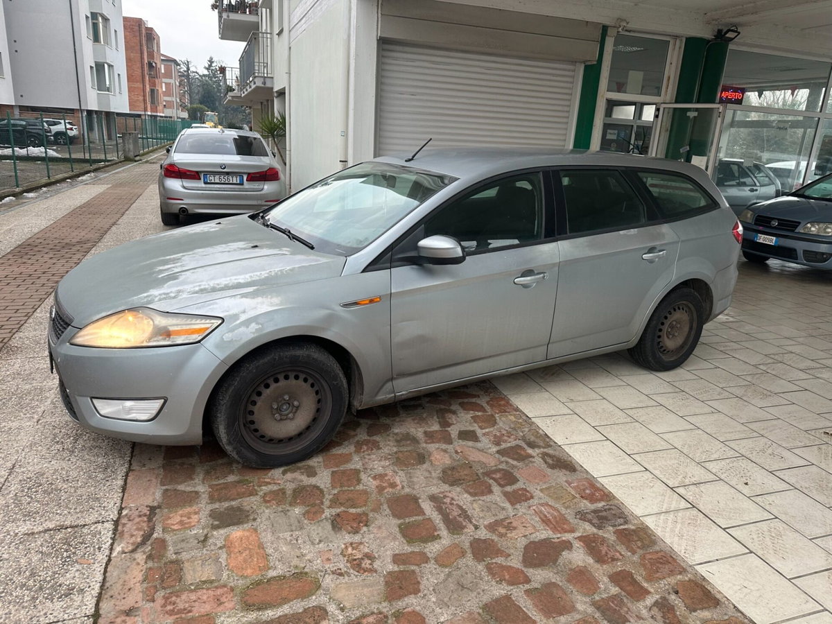 Ford Mondeo Station Wagon 2.0 TDCi 130 CV 6tronic SW Ghia P. DPF (18)