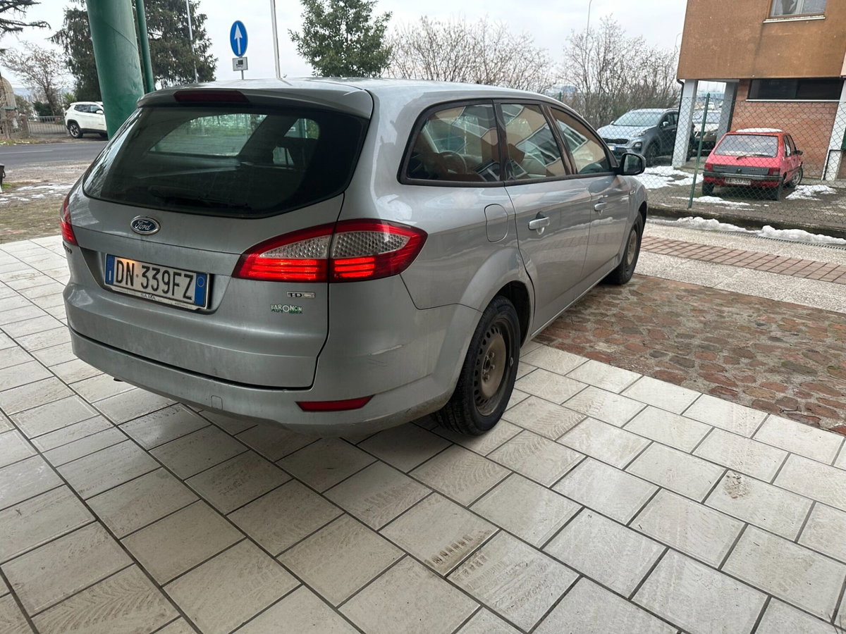 Ford Mondeo Station Wagon 2.0 TDCi 130 CV 6tronic SW Ghia P. DPF (7)