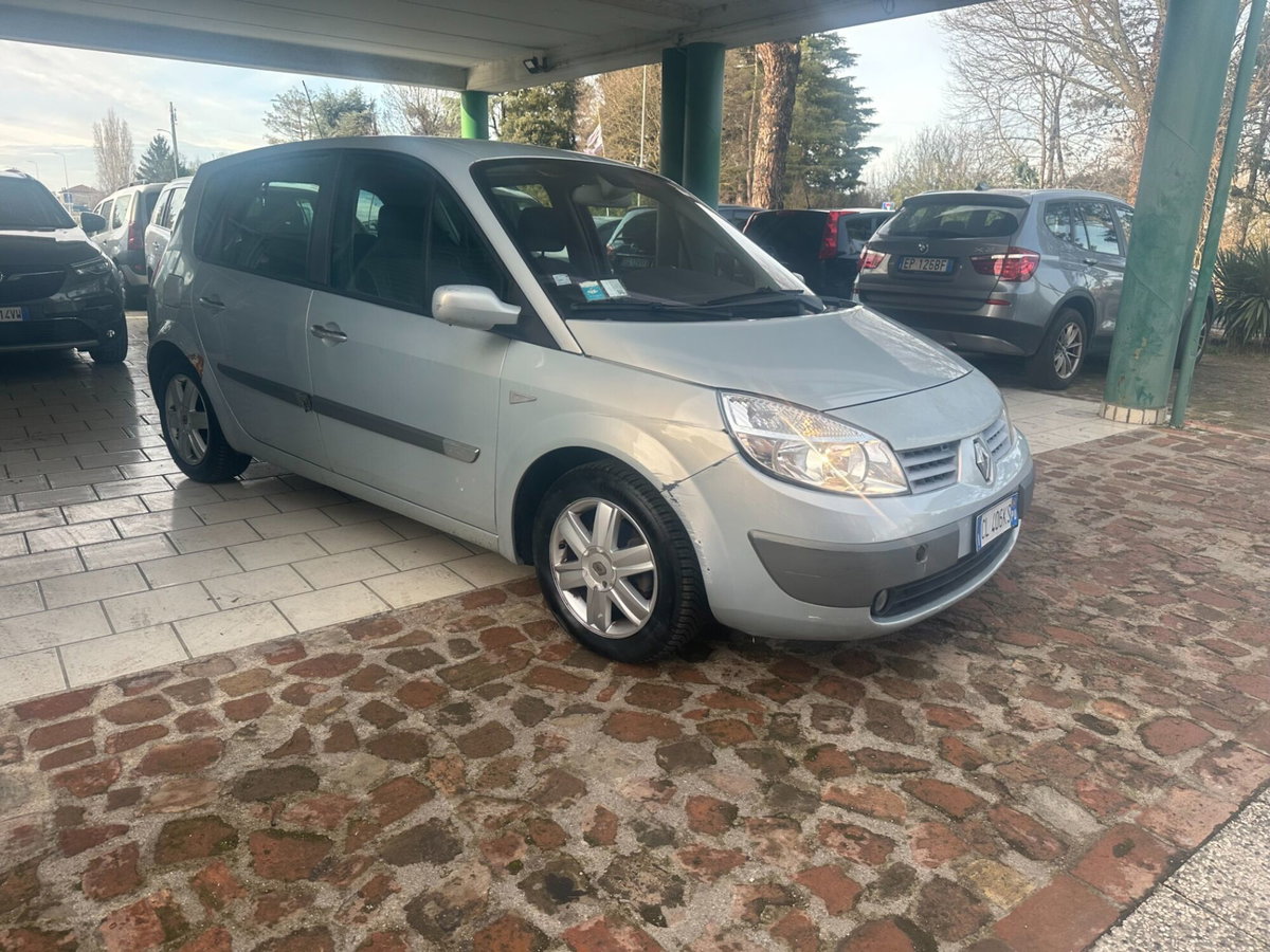Renault Scenic E-Tech Electric 1.5 dCi/100CV Confort Dynamique (3)