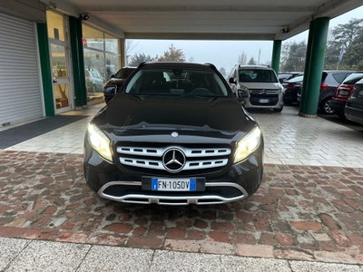 Mercedes-Benz GLA SUV 180 d Automatic Business (2)