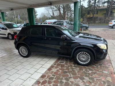 Mercedes-Benz GLA SUV 180 d Automatic Business (4)
