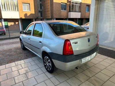 Dacia Logan 1.4 (12)