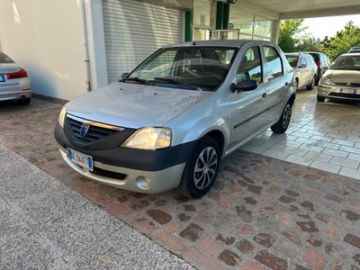 Dacia Logan 1.4 (15)