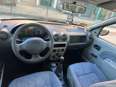 Dacia Logan 1.4 (17)
