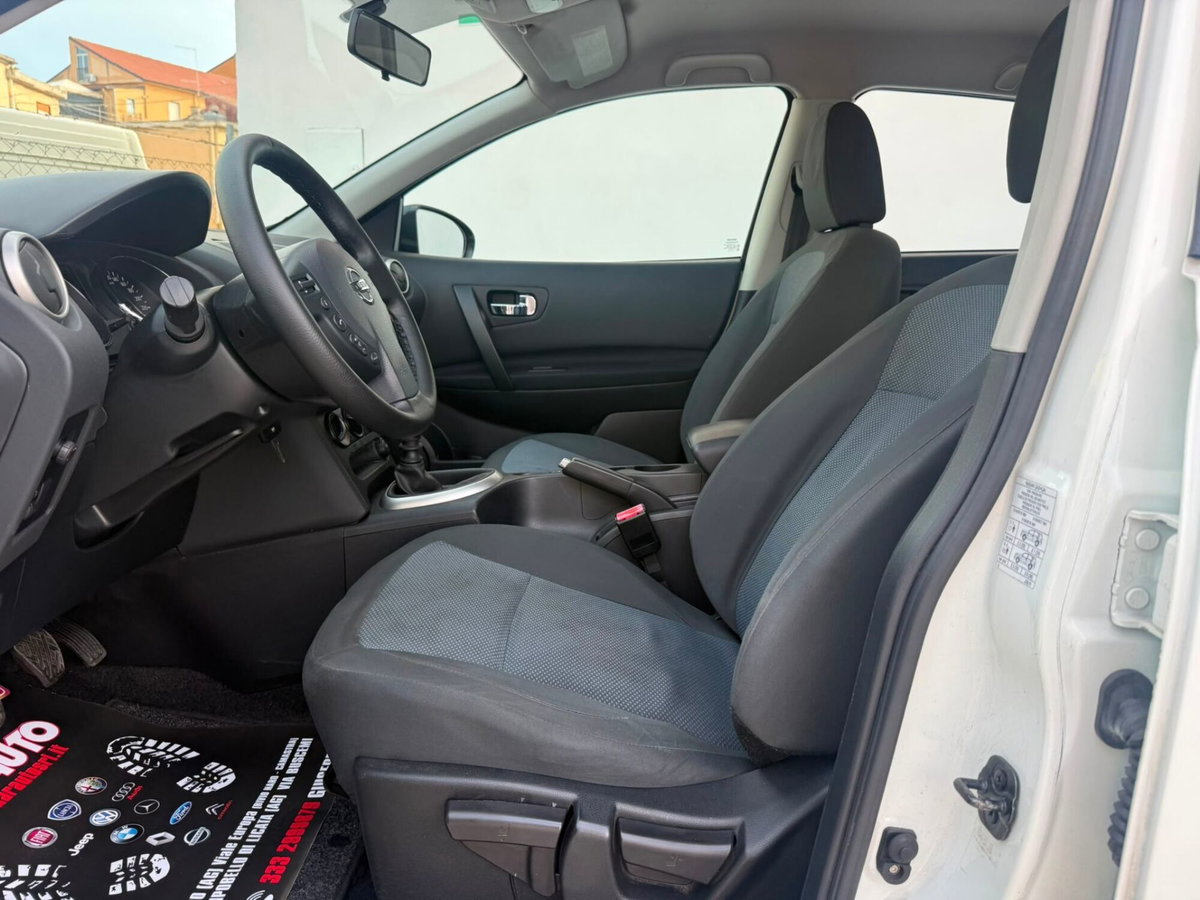 Nissan Qashqai 1.5 dCi DPF Acenta (13)