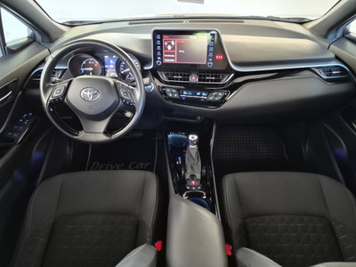 Toyota Toyota C-HR 2.0 Hybrid E-CVT Comfort (2)