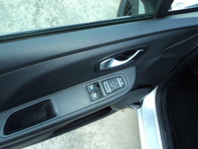Renault Clio TCe 12V 90 CV GPL Start&Stop 5 porte Energy Life (12)