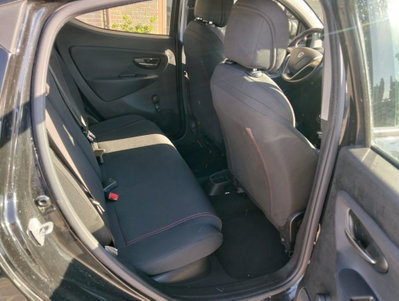 Lancia Ypsilon 1.2 69 CV 5 porte GPL Ecochic Elefantino (4)