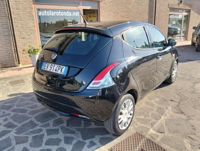 Lancia Ypsilon 1.2 69 CV 5 porte GPL Ecochic Elefantino (8)