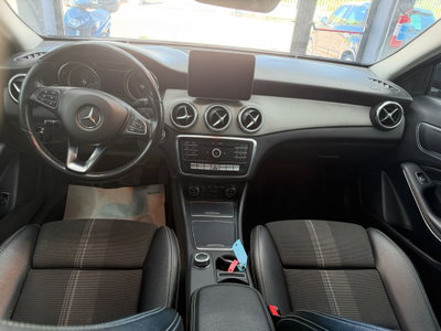 Mercedes-Benz GLA SUV 200 d Automatic Sport (7)