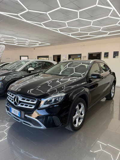 Mercedes-Benz GLA SUV 200 d Automatic Sport (8)