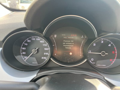 Fiat 500X 1.3 MultiJet 95 CV Sport (14)