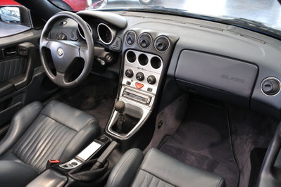 Alfa Romeo Spider 3.0i V6 cat L (14)