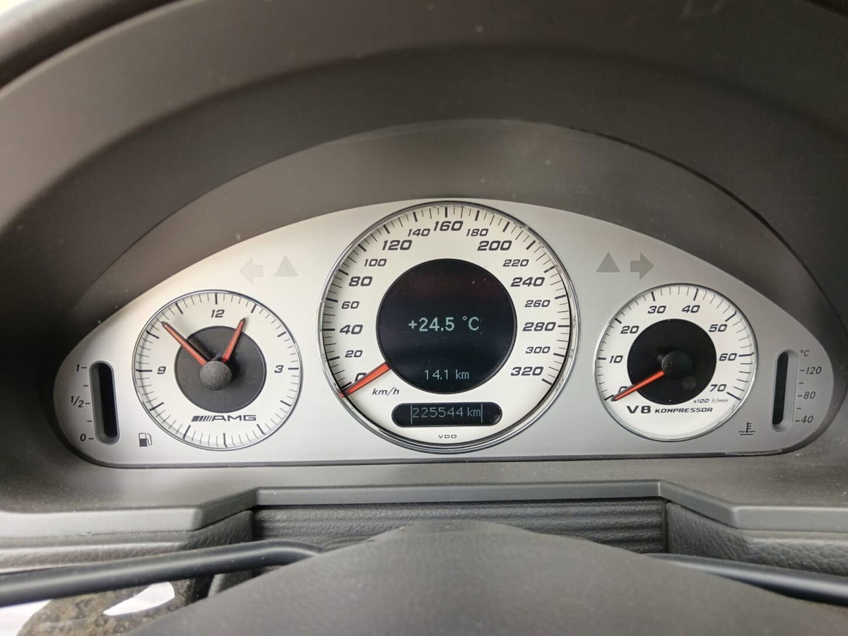 Mercedes-Benz Classe E Station Wagon 55 Kompressor cat AMG (15)