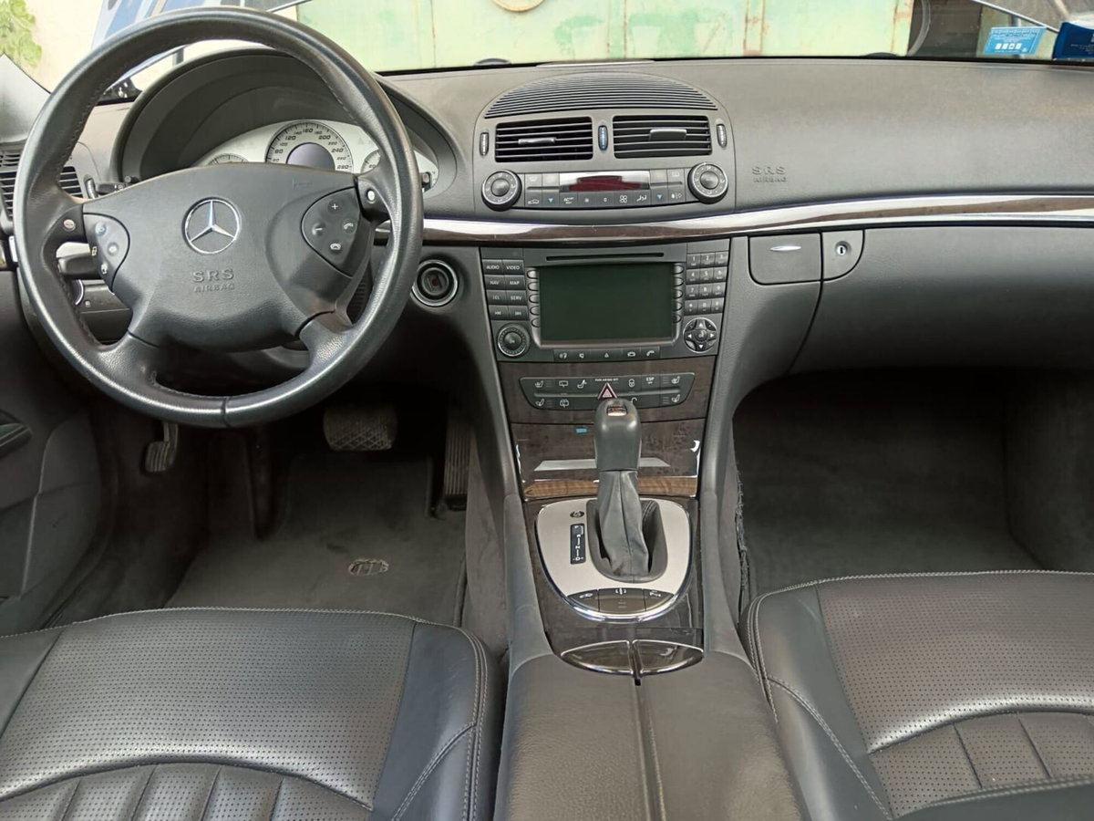 Mercedes-Benz Classe E Station Wagon 55 Kompressor cat AMG (6)