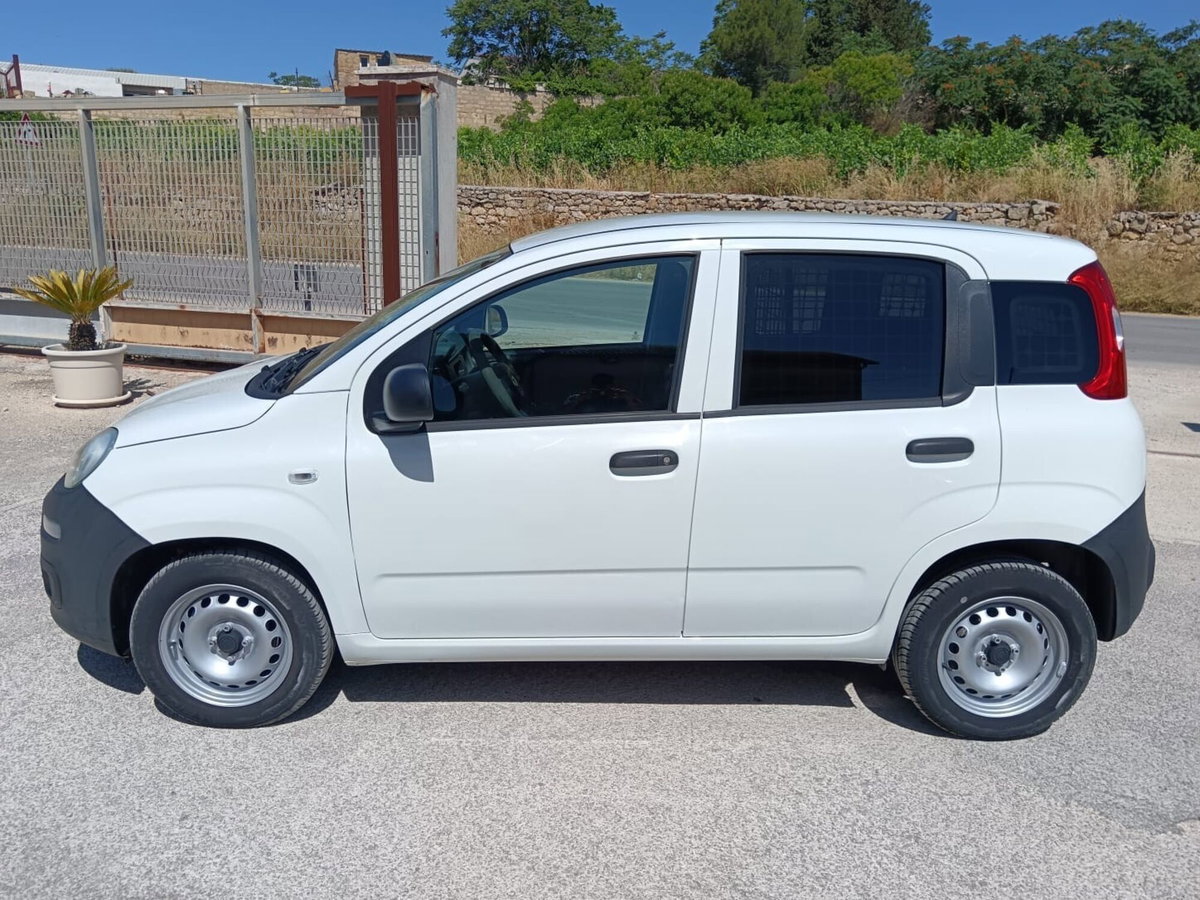 Fiat Panda 1.2 Pop Van 2 posti (2)