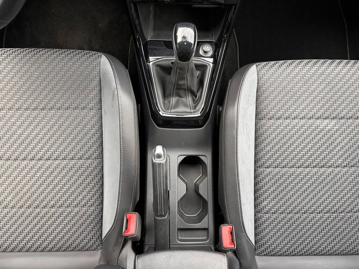 Volkswagen T-Cross 1.0 TSI 110 CV DSG Sport (15)