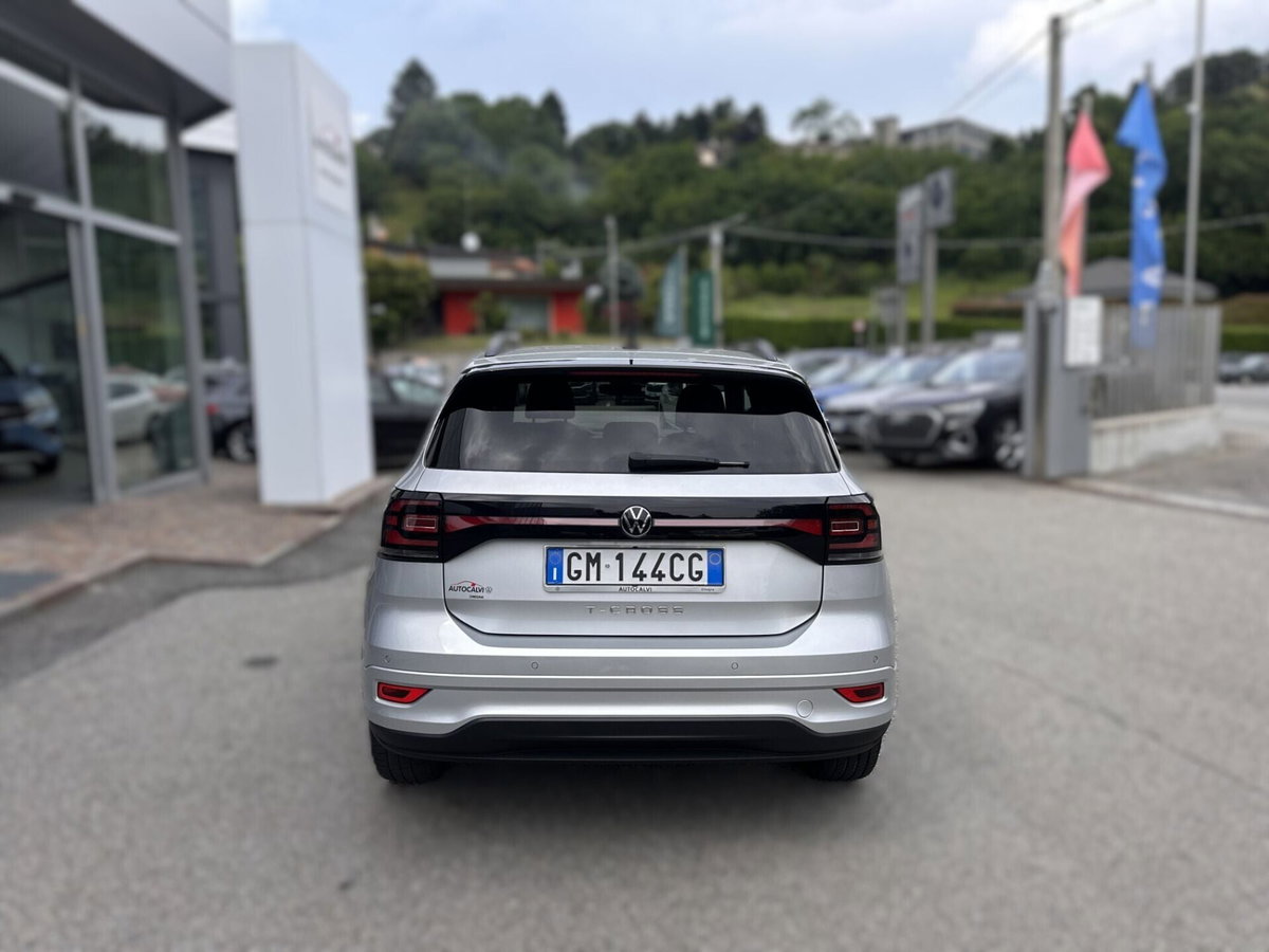 Volkswagen T-Cross 1.0 TSI 110 CV DSG Sport (6)