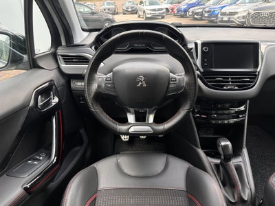 Peugeot 208 BlueHDi 100 Stop&Start 5 porte GT Line (13)