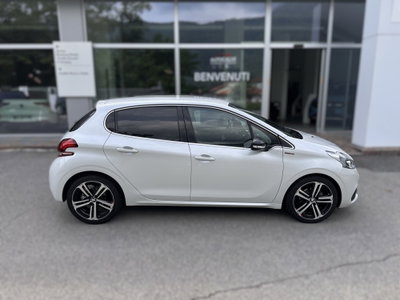 Peugeot 208 BlueHDi 100 Stop&Start 5 porte GT Line (8)
