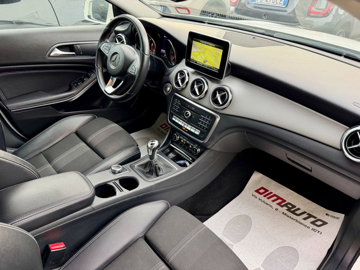 Mercedes-Benz GLA SUV 180 d Sport (7)