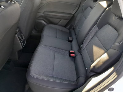 Renault Captur Full Hybrid E-Tech 145 CV Equilibre (20)