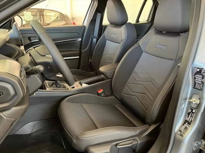 Jeep Avenger 1.2 turbo Altitude fwd 100cv (3)