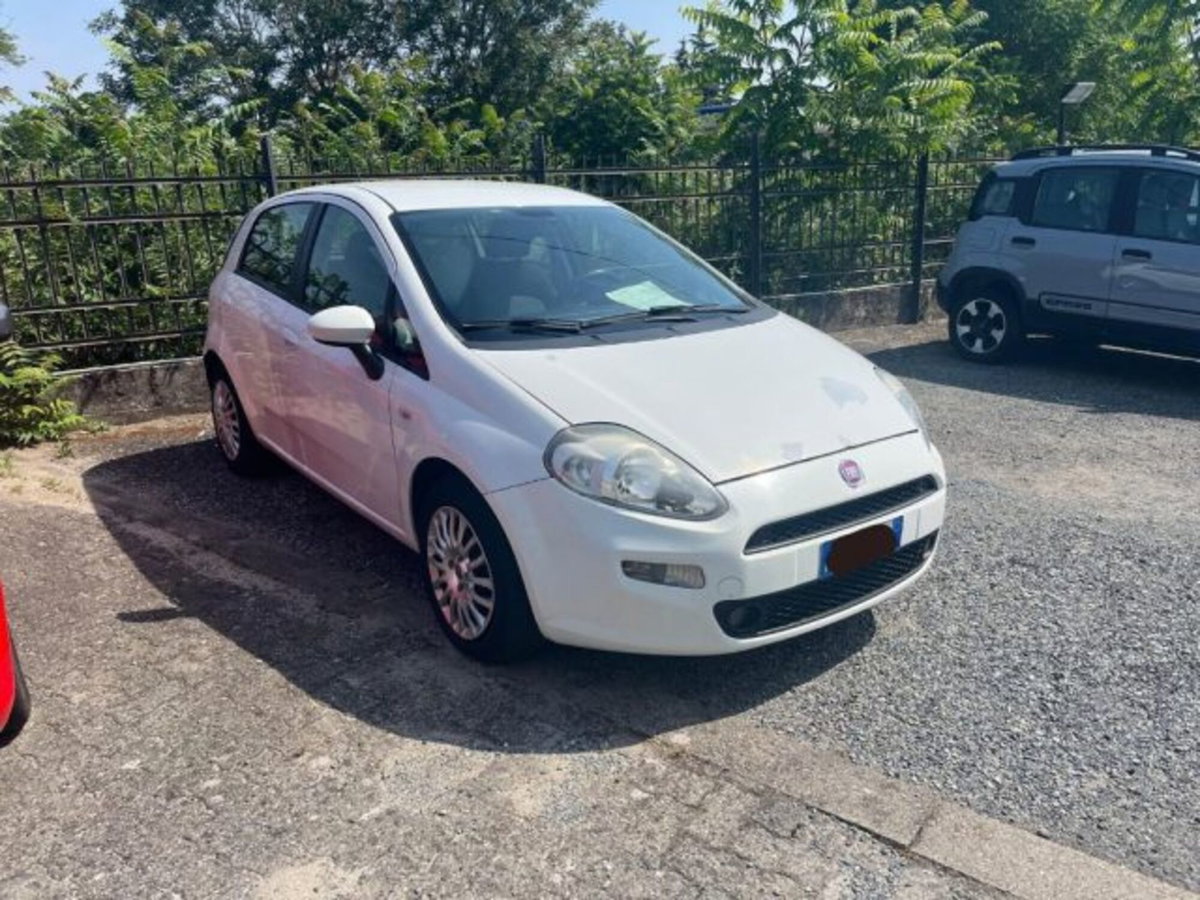 Fiat Punto 1.3 MJT II S&S 85 CV 5 porte ECO Street (9)
