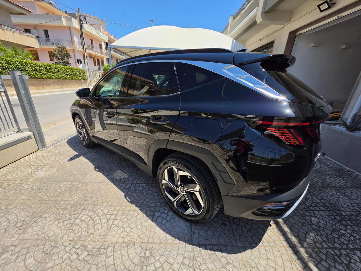 Hyundai Tucson 1.6 hev Exellence 4wd auto (13)