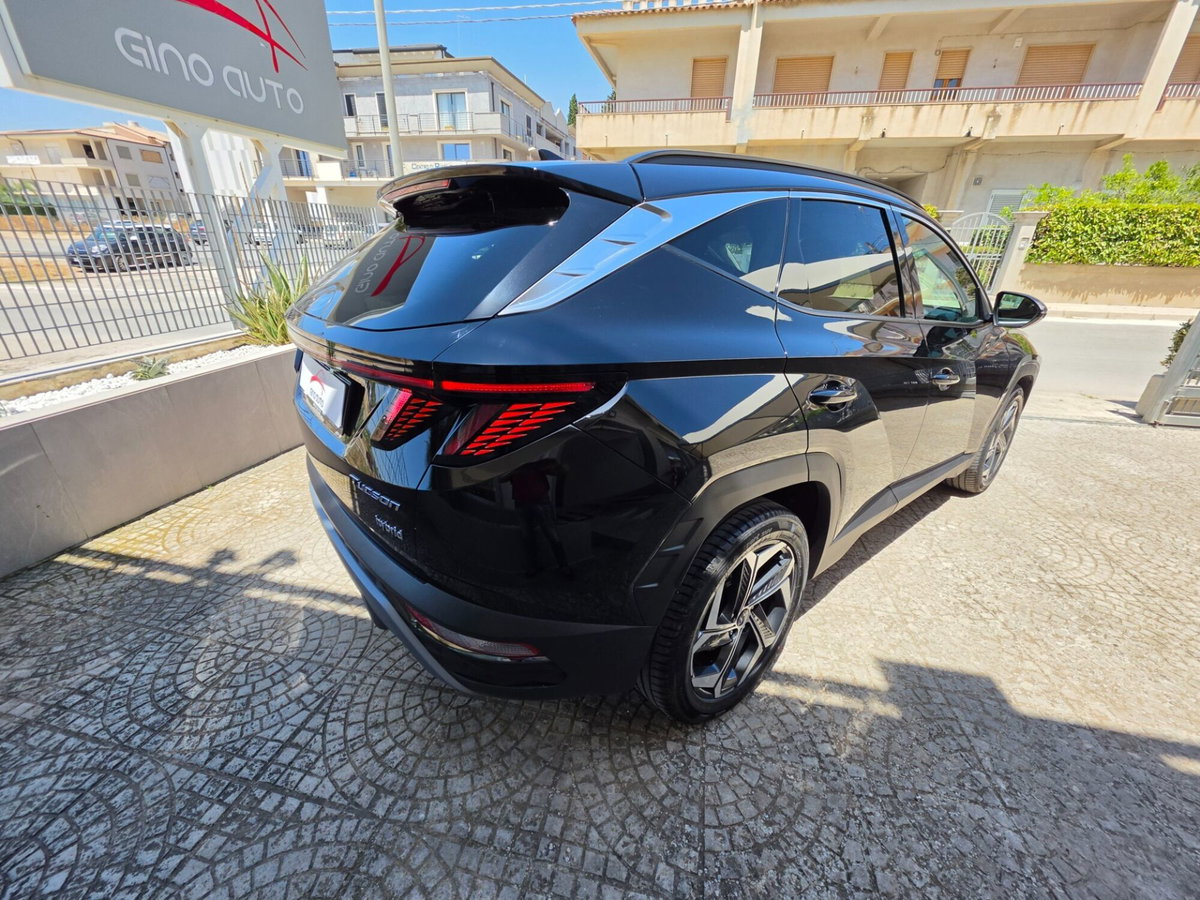 Hyundai Tucson 1.6 hev Exellence 4wd auto (9)