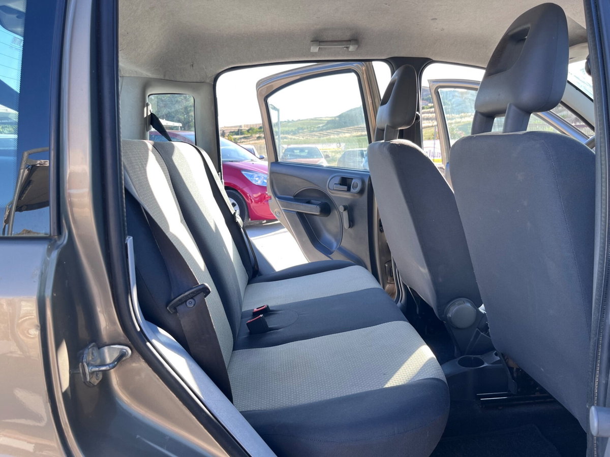 Fiat Panda 1.3 MJT 16V 4x4 Climbing (11)