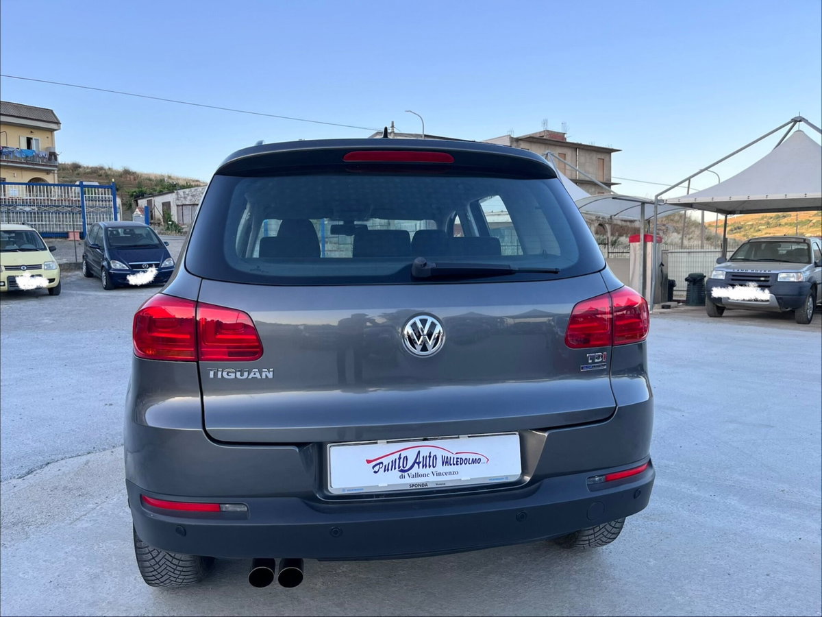 Volkswagen Tiguan 2.0 TDI 110 CV Sport & Style BlueMotion Tech. (6)