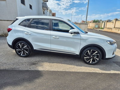 Mg ZS ZS 1.5 Luxury (18)