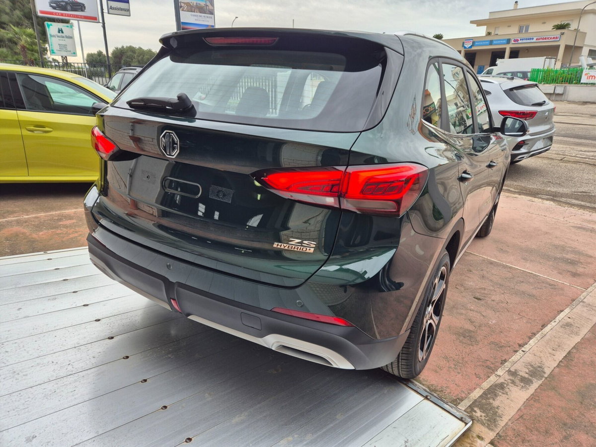 Mg ZS ZS 1.5 Luxury (9)